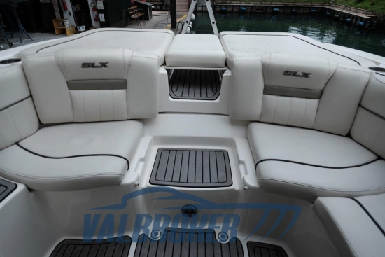 Sea Ray SLX 250 usata in vendita