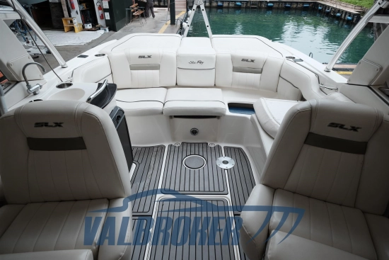 Sea Ray SLX 250 usata in vendita