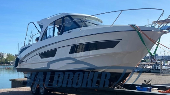Beneteau Antares 9 usata in vendita