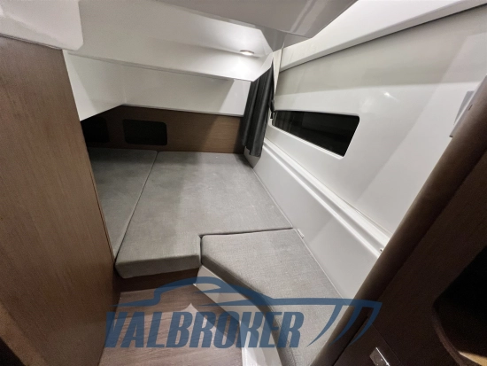 Beneteau Antares 9 usata in vendita