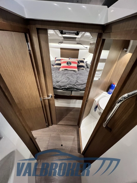 Beneteau Antares 9 usata in vendita
