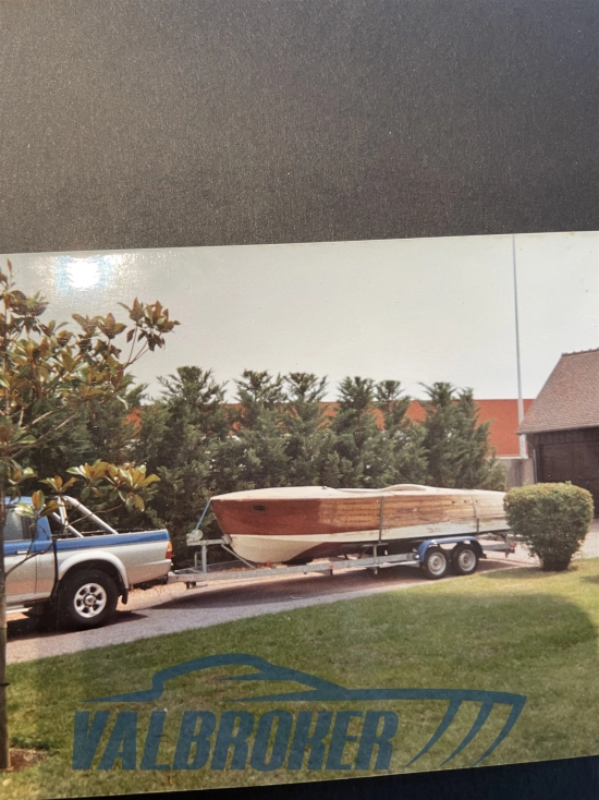 Riva Ariston CADILLAC usado à venda