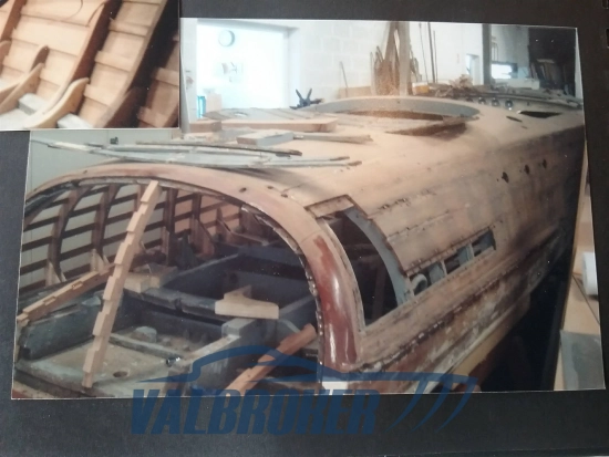 Riva Ariston CADILLAC usado à venda
