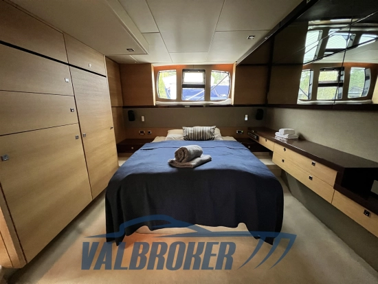 Fairline TARGA 64 GT usado à venda