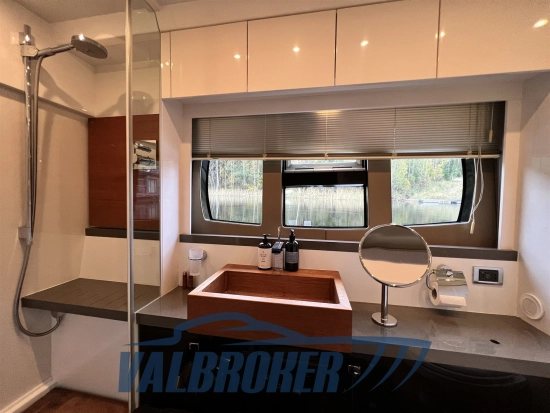 Fairline TARGA 64 GT usado à venda