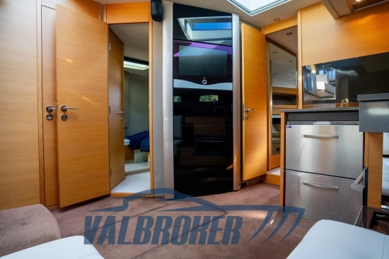 Fairline TARGA 64 GT usado à venda