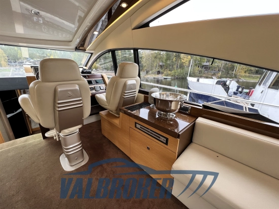 Fairline TARGA 64 GT usado à venda