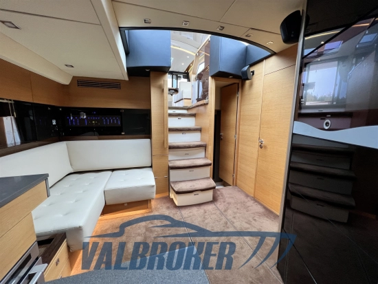 Fairline TARGA 64 GT usado à venda