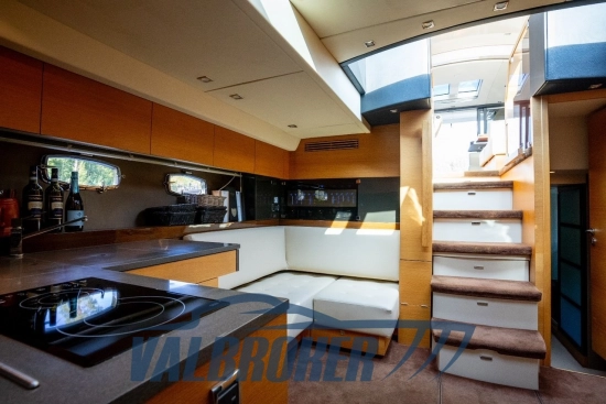 Fairline TARGA 64 GT usado à venda