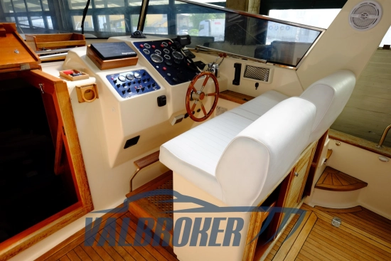 Apreamare Aprea 10 Semi Cabin usata in vendita