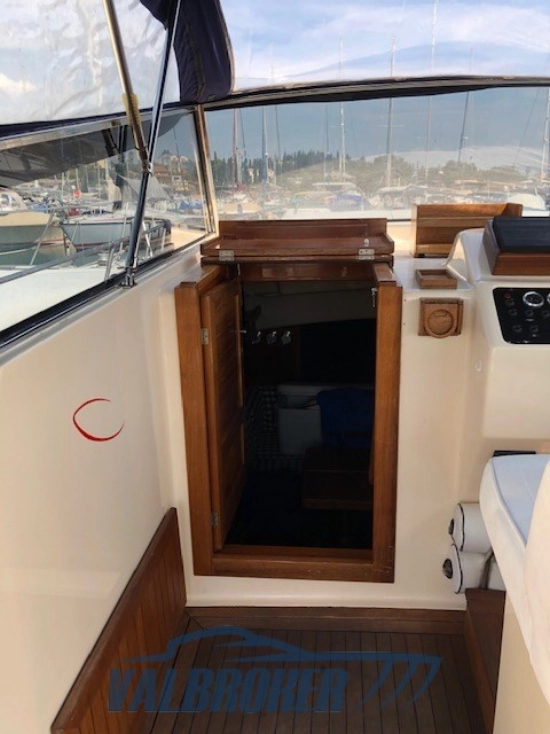 Apreamare Aprea 10 Semi Cabin usata in vendita