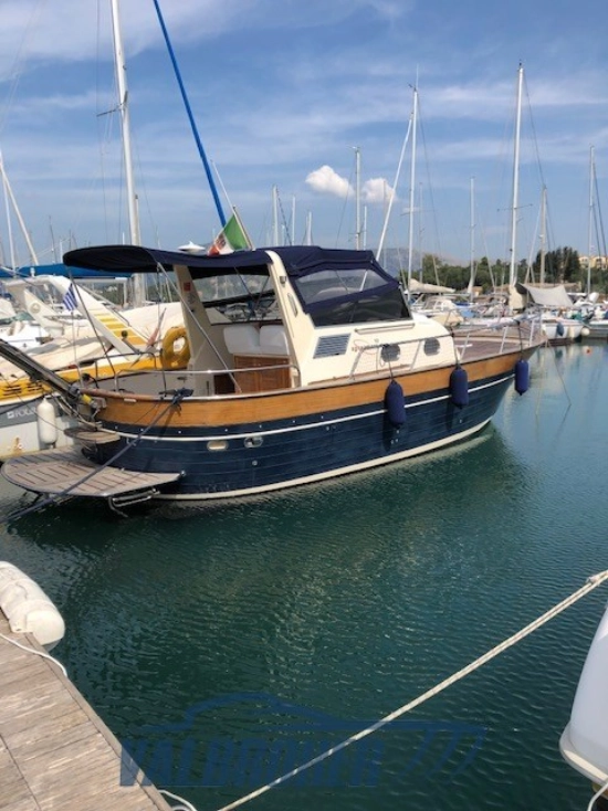 Apreamare Aprea 10 Semi Cabin usata in vendita