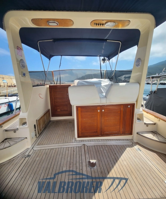 Apreamare Aprea 10 Semi Cabin usata in vendita