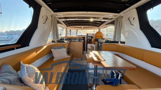 Marex 360 Cabriolet Cruiser usado à venda