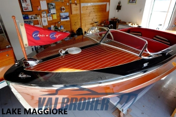Chris Craft wood usado à venda