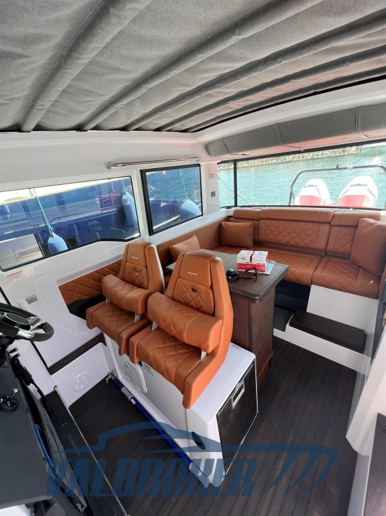 Axopar 37 XC Cross Cabin usado à venda