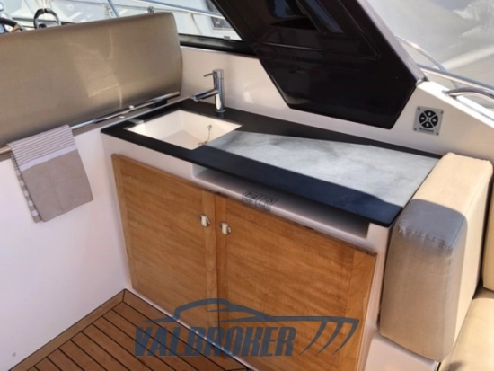 Sealine SC 35 usata in vendita