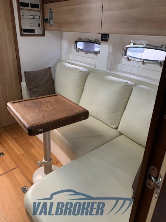 Sealine SC 35 usata in vendita