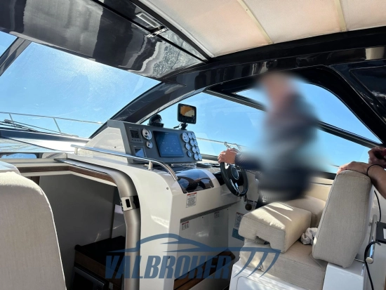 Sealine SC 35 usata in vendita