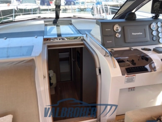 Sealine SC 35 usata in vendita