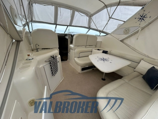 Bayliner 3055 EL usado à venda