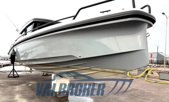 Axopar 37 XC Cross Cabin usata in vendita