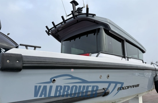 Axopar 37 XC Cross Cabin usata in vendita