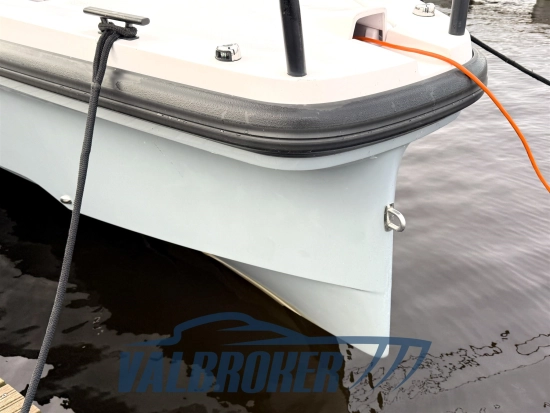 Axopar 37 XC Cross Cabin usata in vendita