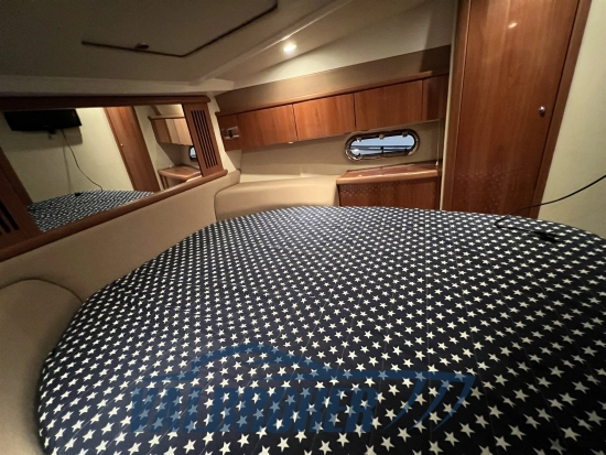 Sealine C 39 usado à venda