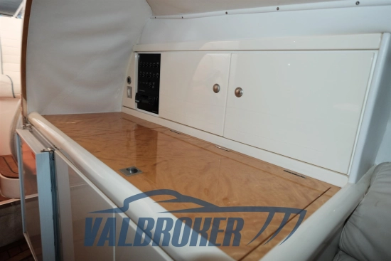 Sunseeker 31 Hawk usado à venda