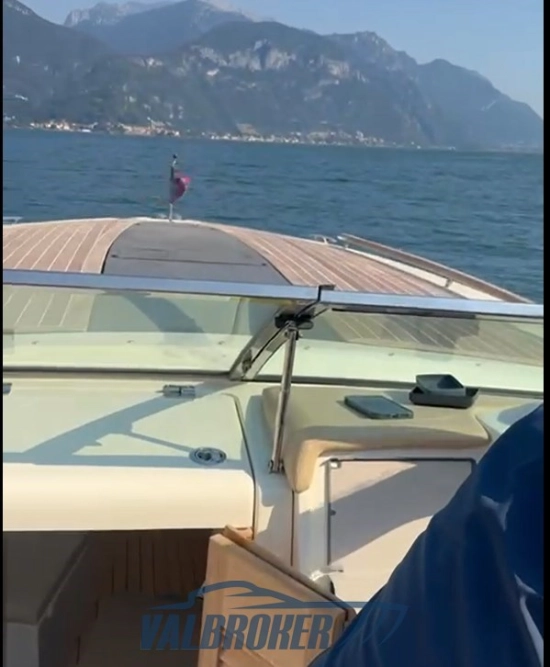Chris Craft CORSAIR 32 de segunda mano en venta