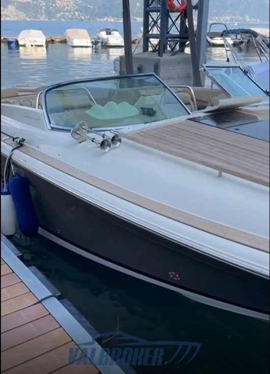 Chris Craft CORSAIR 32 de segunda mano en venta
