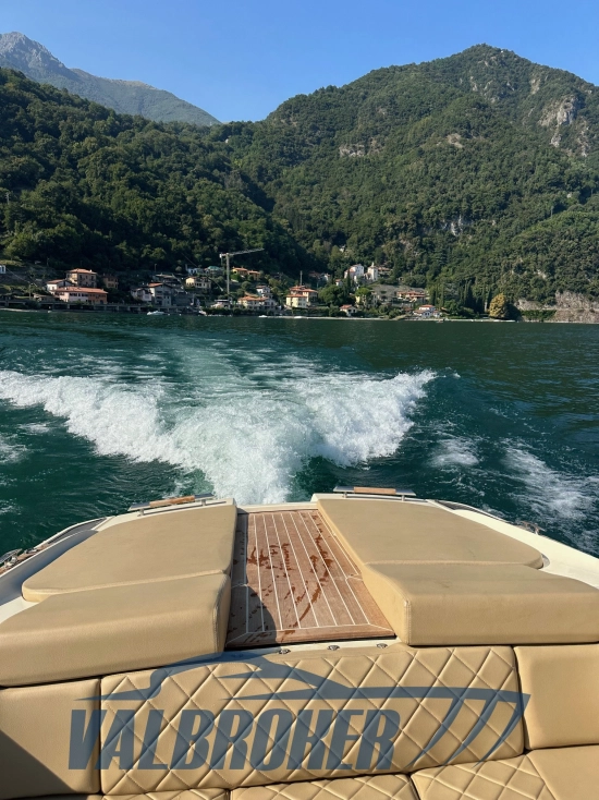 Chris Craft CORSAIR 32 de segunda mano en venta