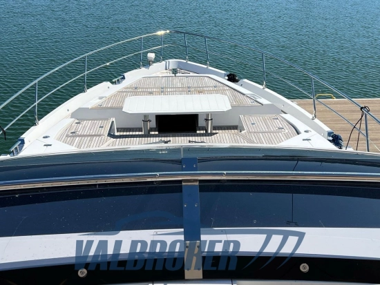 Galeon 680 FLY usado à venda