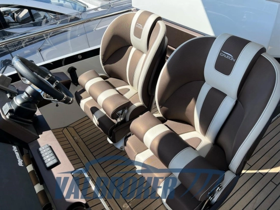 Galeon 680 FLY usado à venda