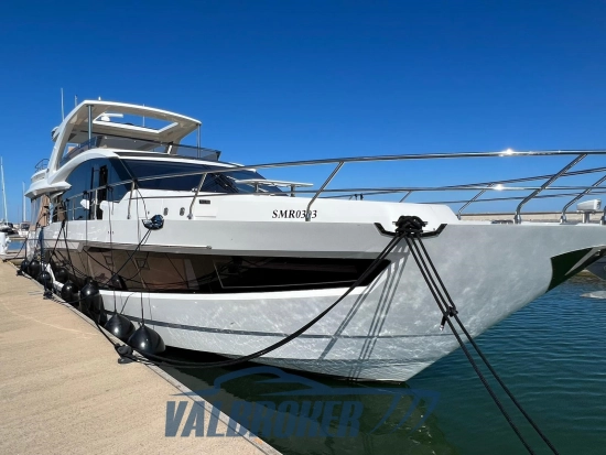 Galeon 680 FLY usado à venda