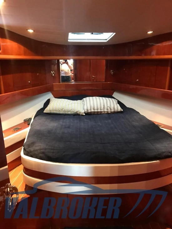 Cayman Yachts 43 WA de segunda mano en venta