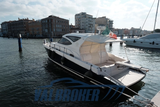 Cayman Yachts 43 WA de segunda mano en venta