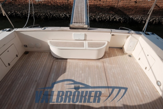 Cayman Yachts 43 WA de segunda mano en venta