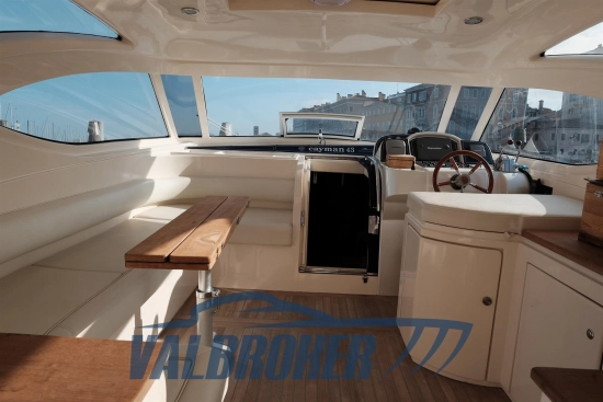 Cayman Yachts 43 WA de segunda mano en venta