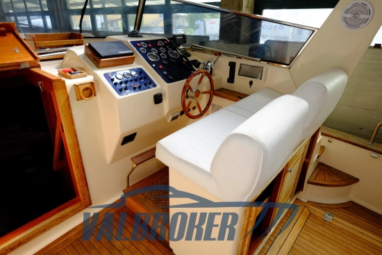 Apreamare Aprea 10 Semi Cabin usata in vendita