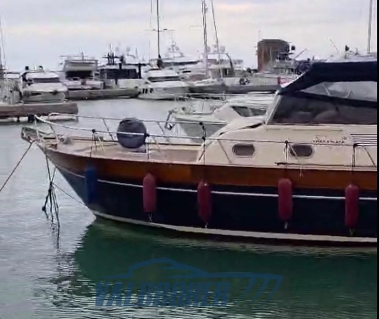 Apreamare Aprea 10 Semi Cabin usata in vendita