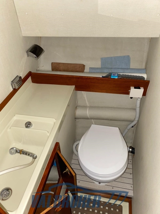 Fjord 32 cabin usata in vendita