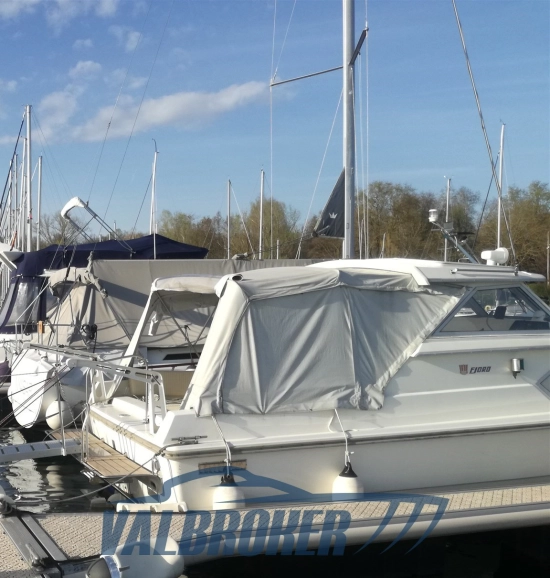 Fjord 32 cabin usata in vendita
