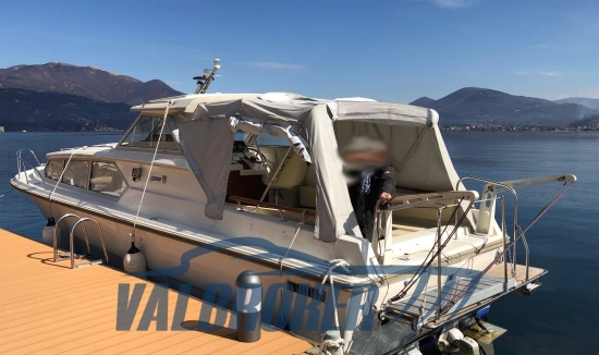 Fjord 32 cabin usata in vendita