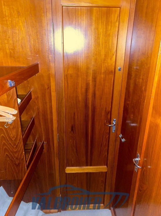 Fjord 32 cabin usata in vendita