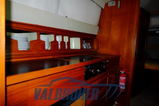 Fjord 32 cabin usata in vendita