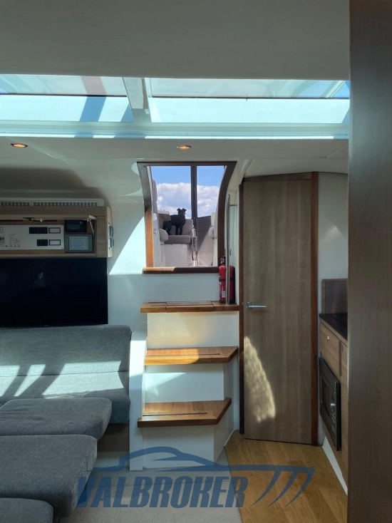 Sealine SC 38 usata in vendita