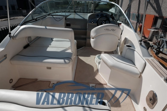 Sea Ray Sundancer 255 DA de segunda mano en venta