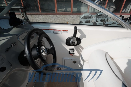 Sea Ray Sundancer 255 DA de segunda mano en venta